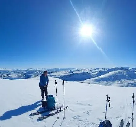 Senja 4 Summit