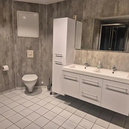 Senja 4 Summit Villa